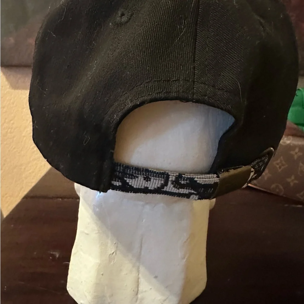 Dior Black and White logo embroidered baseball  Cap - Picture 4 of 5